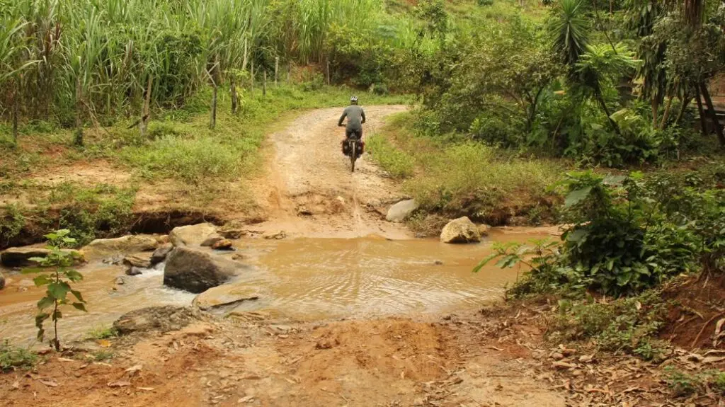 Sebrae Minas lança Rota Vales dos Tropeiros Cicloturismo durante competição de mountain bike, em Timóteo