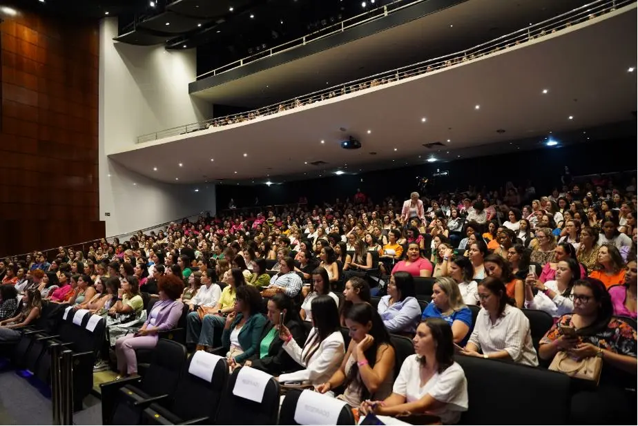 Sebrae Minas promove segunda edição do Elas no Palco, em Ipatinga